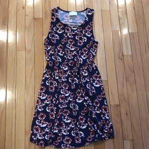 Sleeveless floral dress size medium